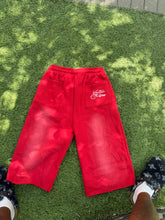 Load image into Gallery viewer, 3/4 Pearl Shorts
