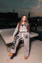 Load image into Gallery viewer, Grey Run Stitch Set (Women)
